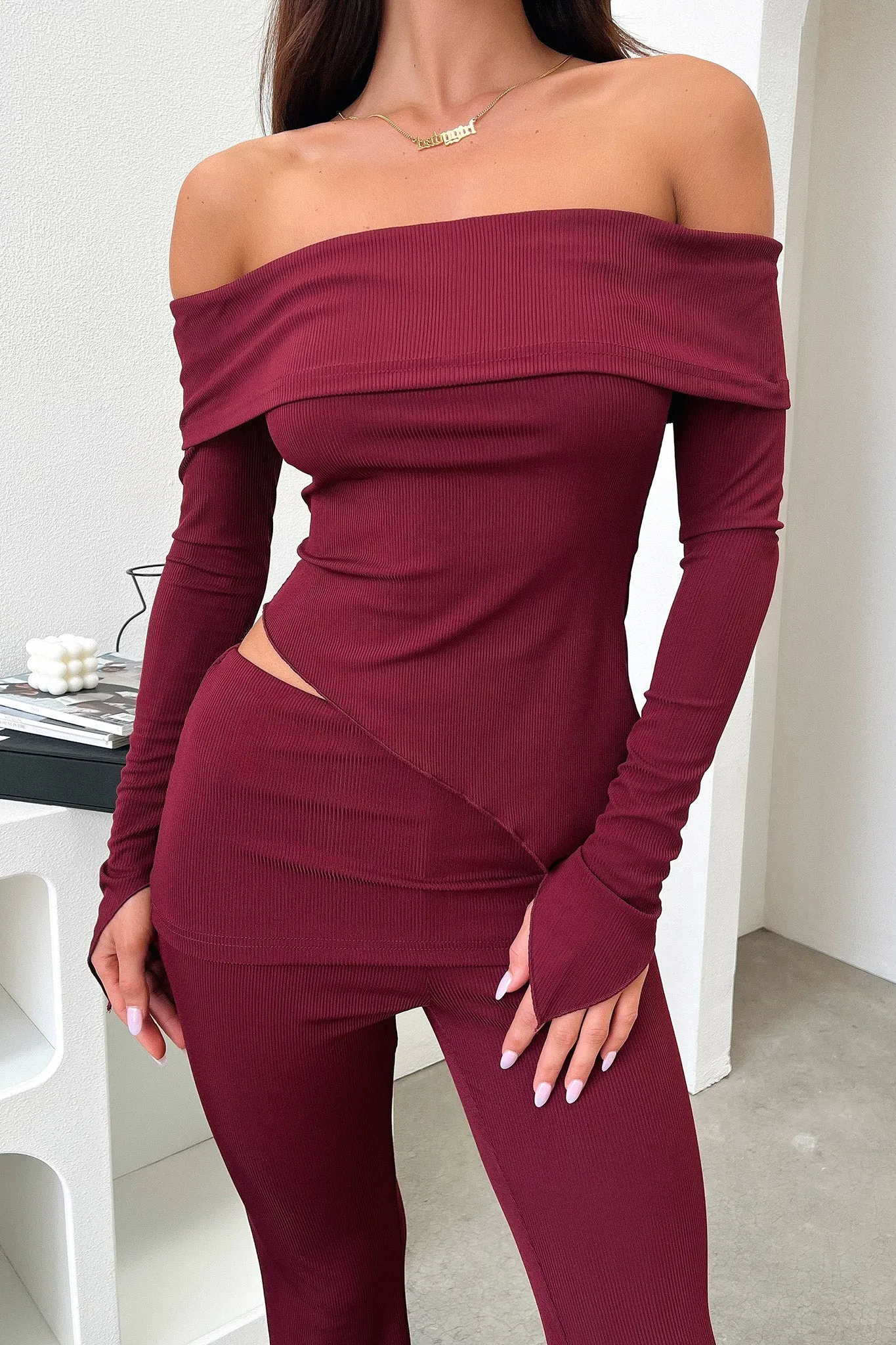 Aniston Top - Burgundy