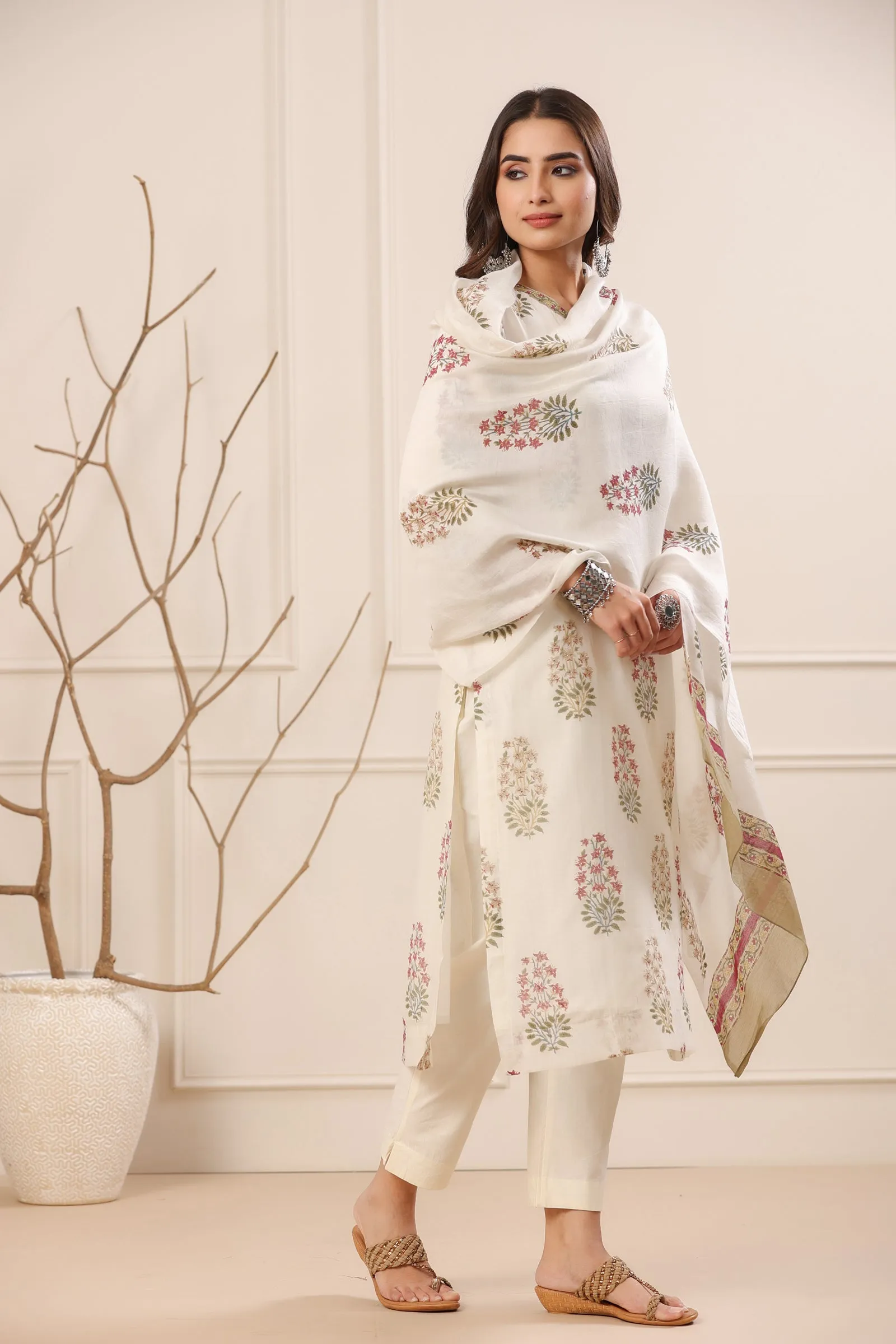 Chandani Chafiya Chanderi Hand Block Printed Dupatta