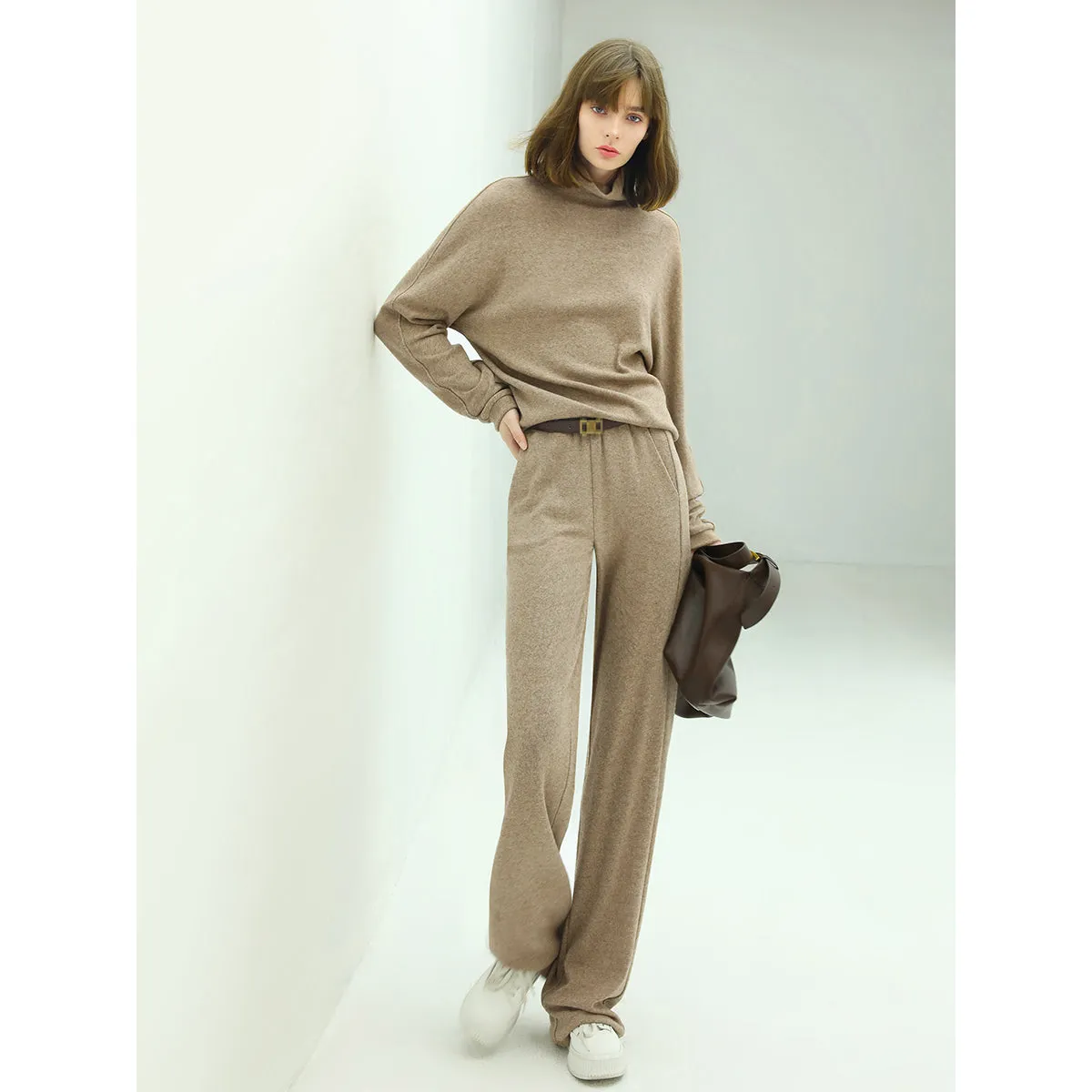 Comfortable Pull-On Lounge Pants Tan