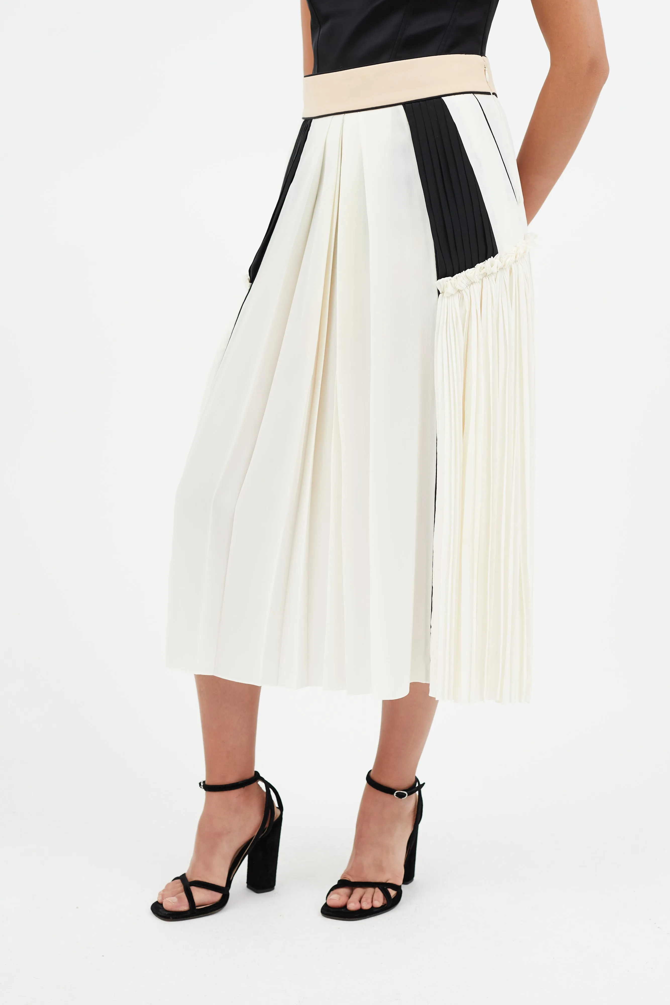 Cream & Multicolour Pleated Silk Skirt