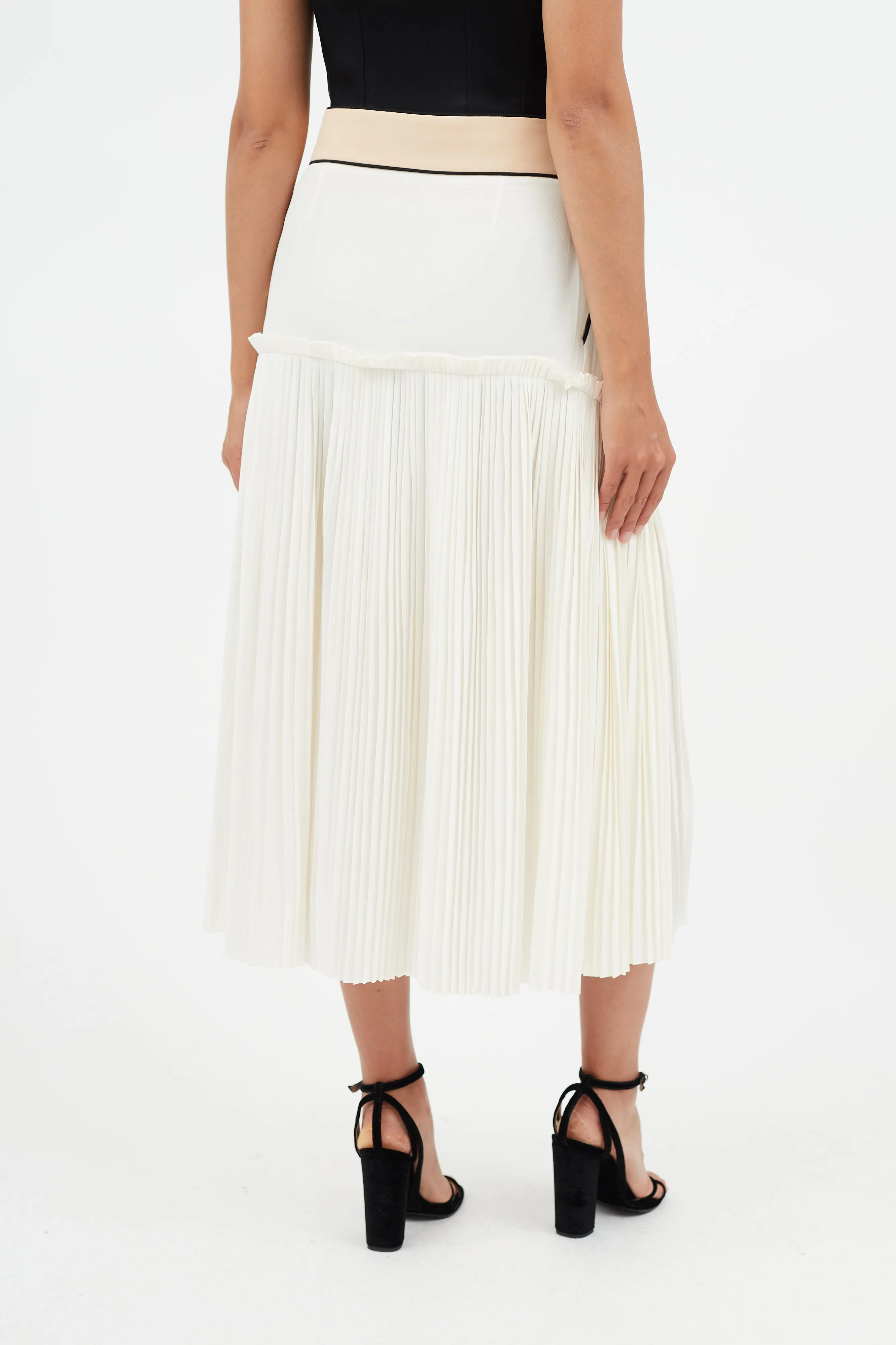 Cream & Multicolour Pleated Silk Skirt