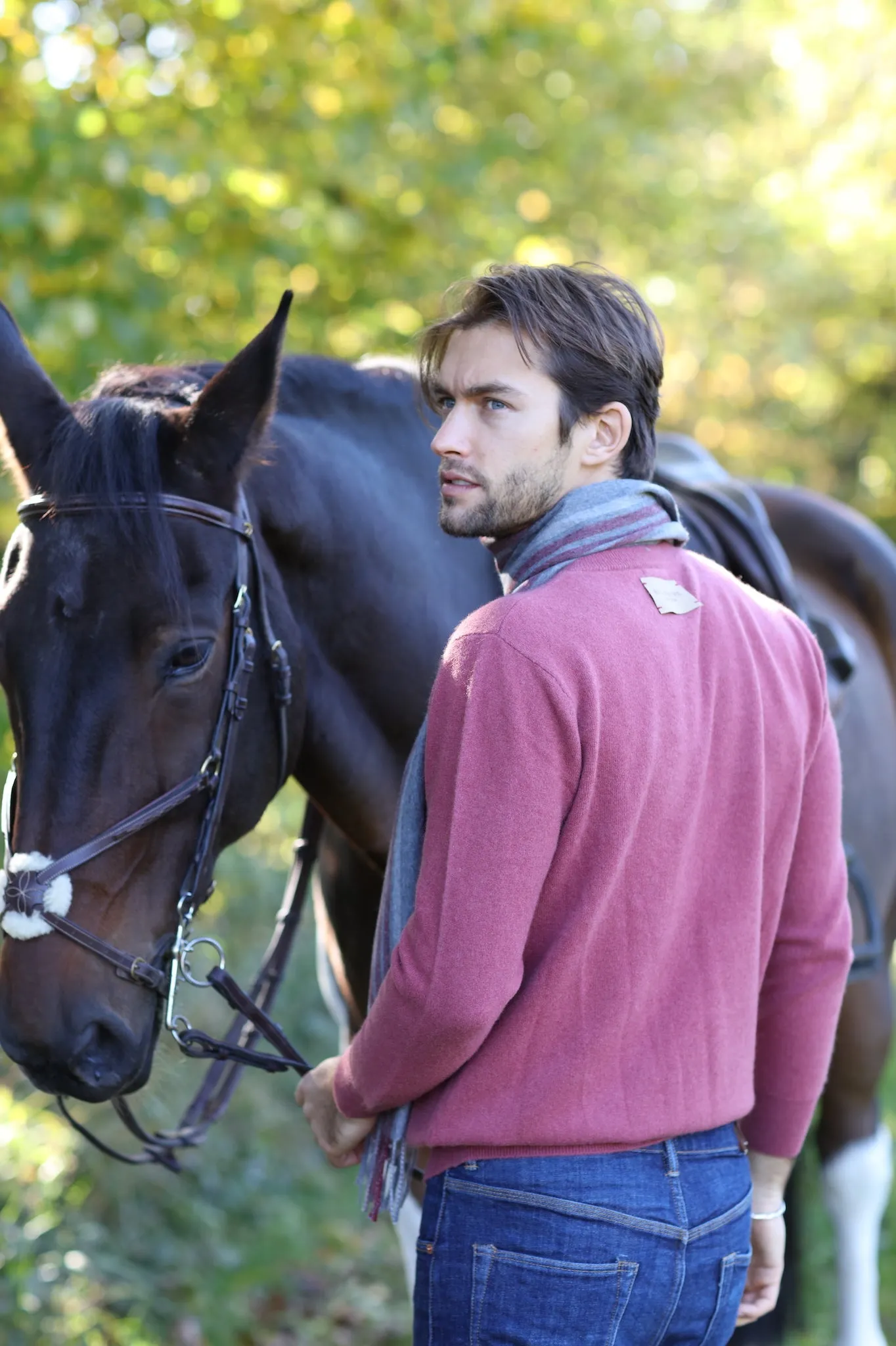 Crew-Neck Sweater ( Merino Cashmere Blended)