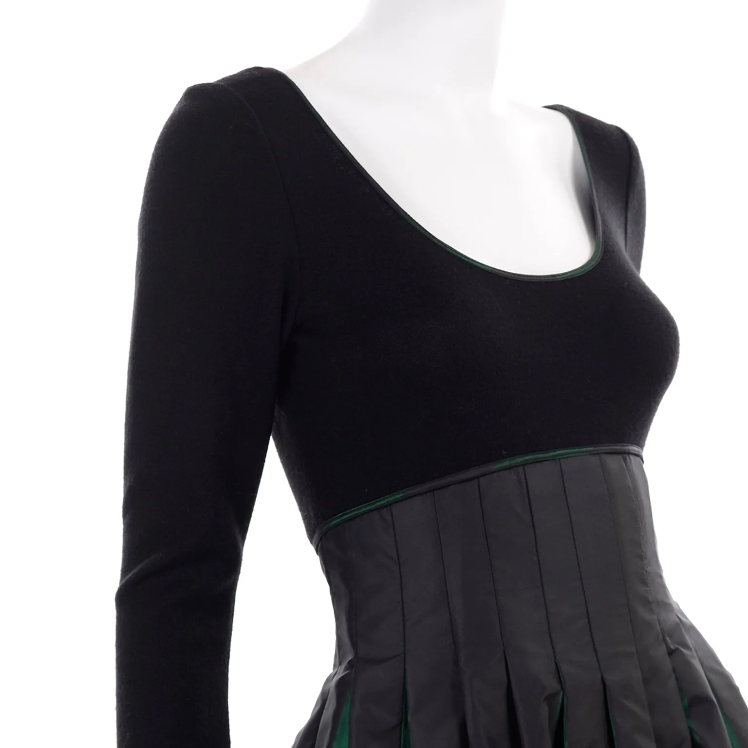 F/W 1989 Geoffrey Beene Black & Green Stripe Evening Dress