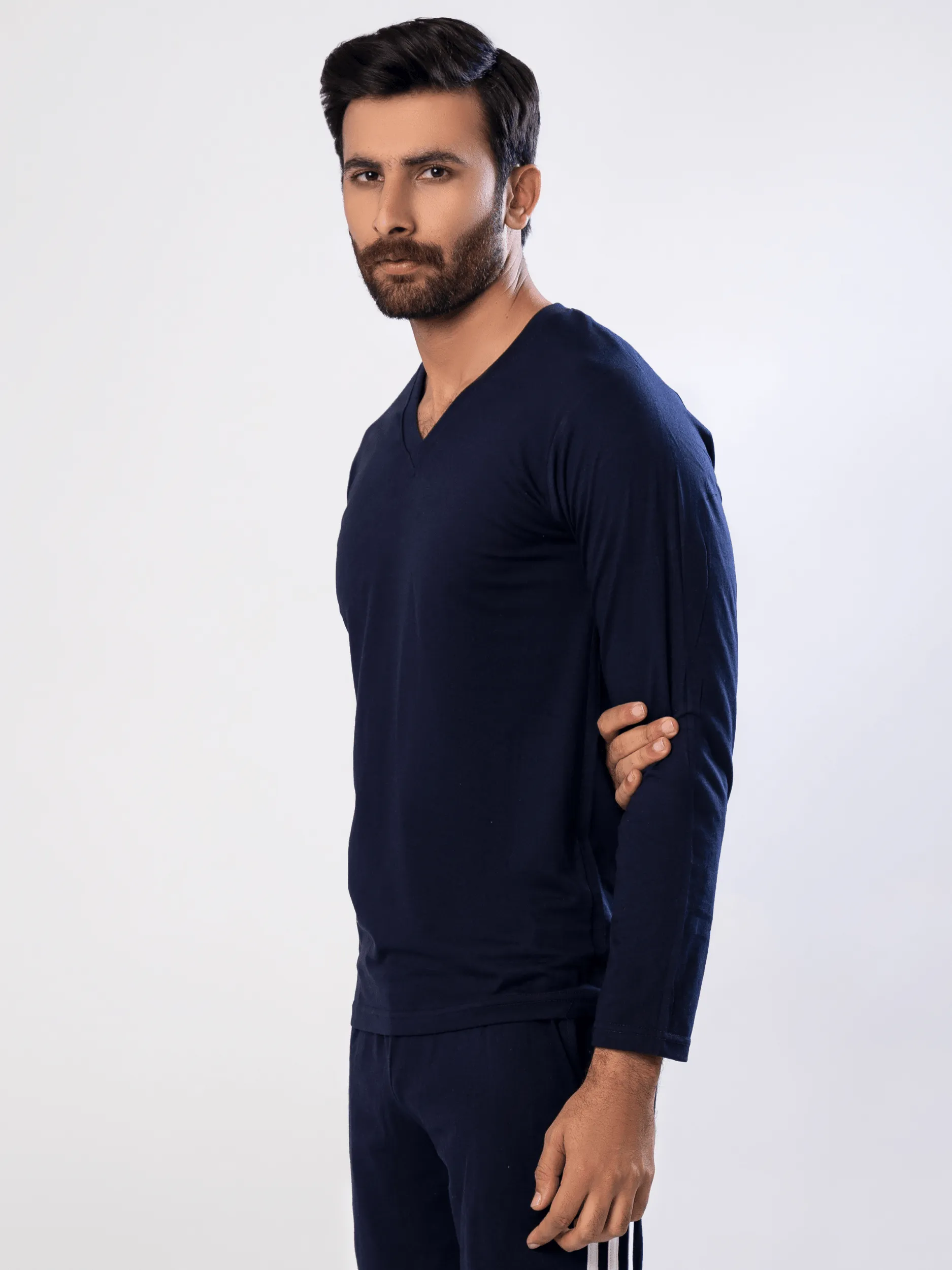 Men's Essential V Neck (Full Sleeves)