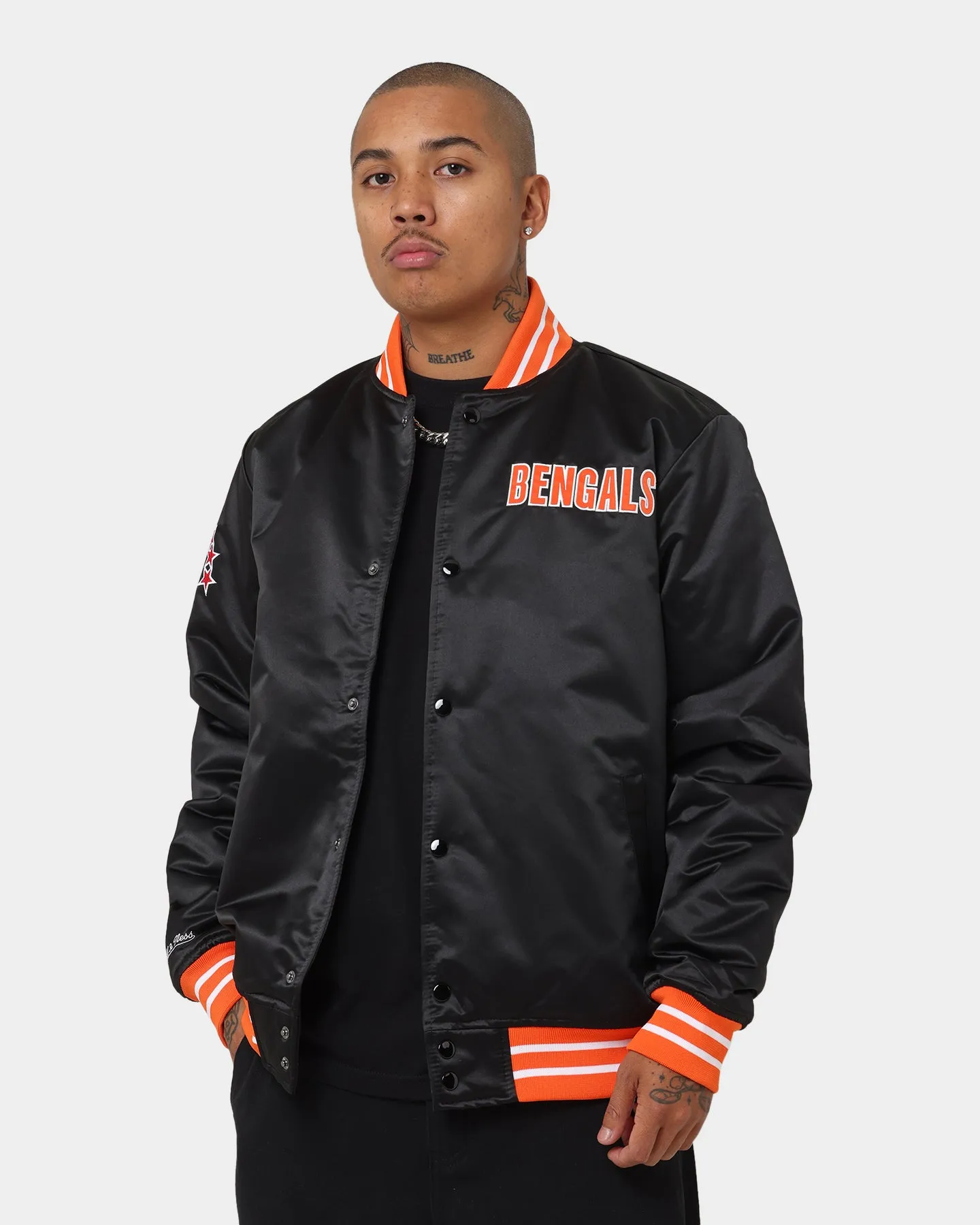 Mitchell & Ness Cincinatti Bengals Heavyweight Satin Jacket Black