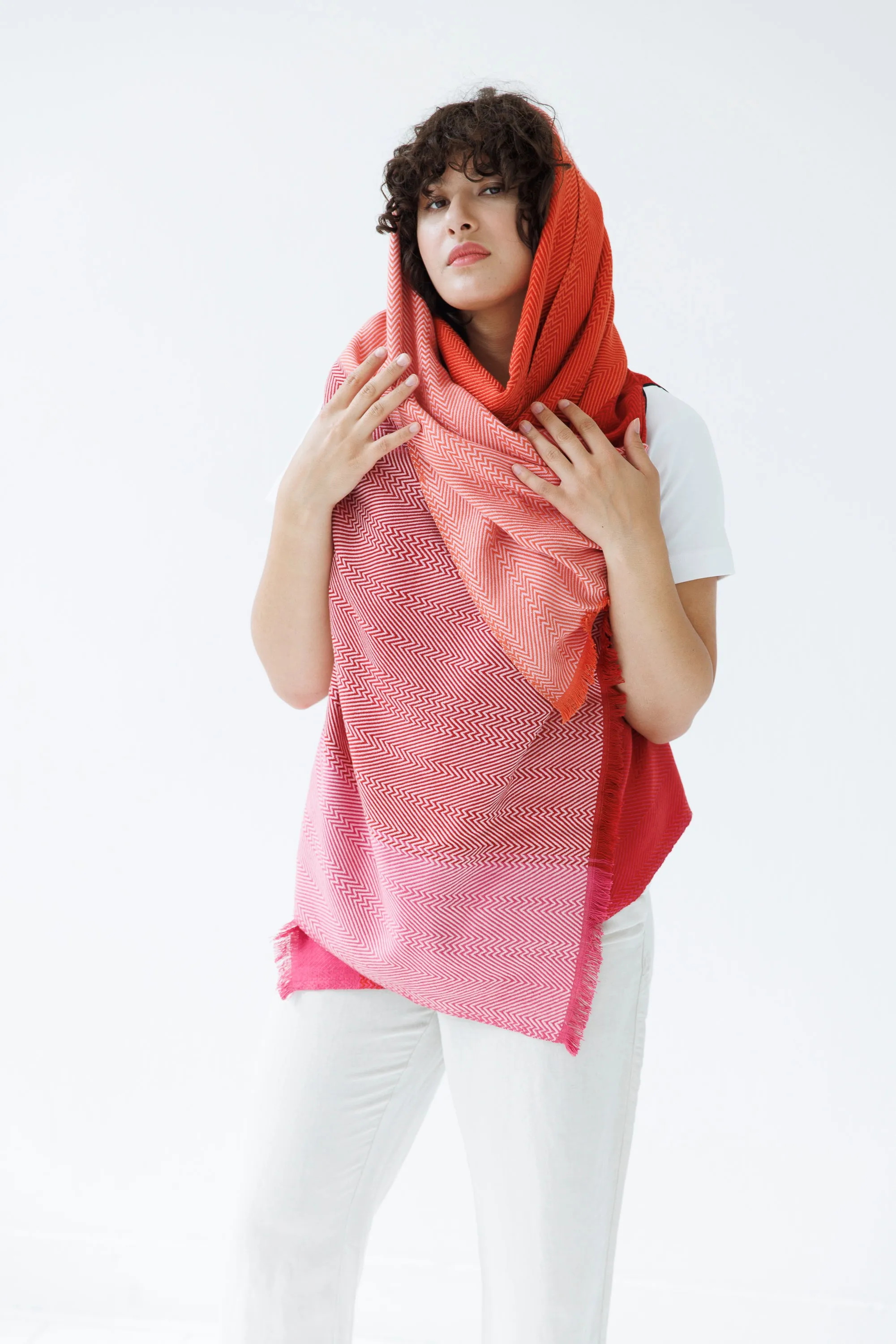 NEW! COTTON Cape Very Cherry