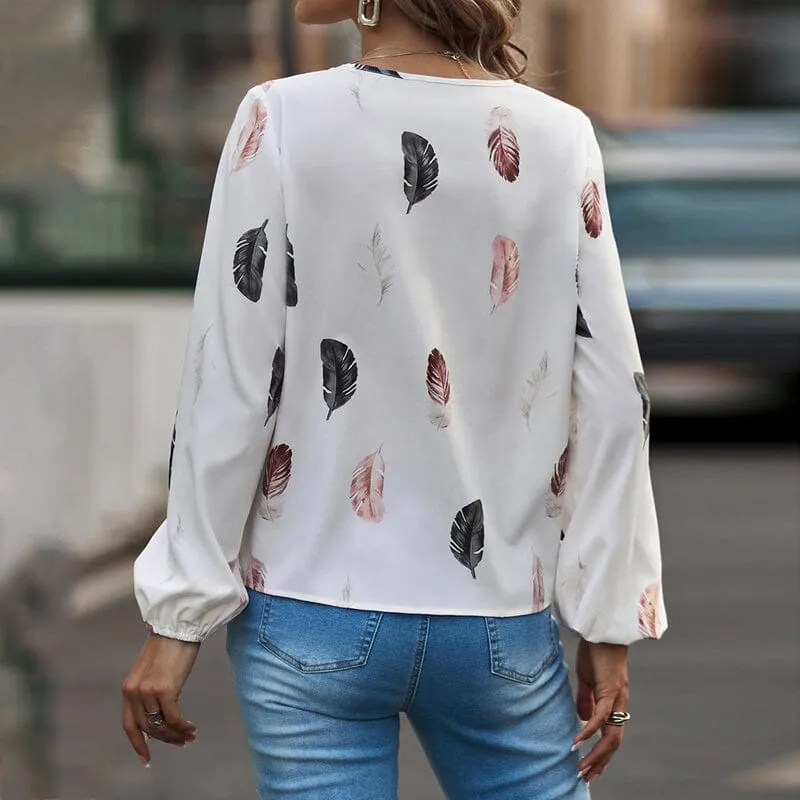 V Neck Feather Print T-Shirt